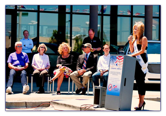 portable-podium-crossing-of-america-miss-idaho-with-sound.jpg
